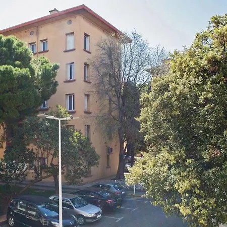 Apartment Lovely T2 Sur Pont Du Proche & Sncf