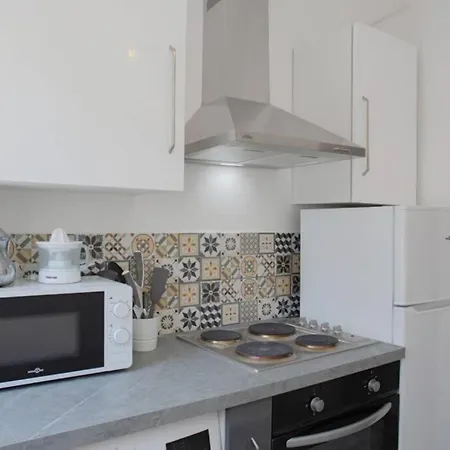 Apartment Lovely T2 Sur Pont Du Proche & Sncf Toulon