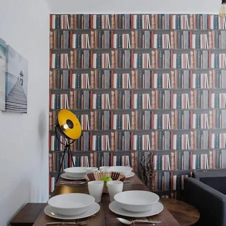 Lovely T2 Sur Pont Du Proche & Sncf Apartment *